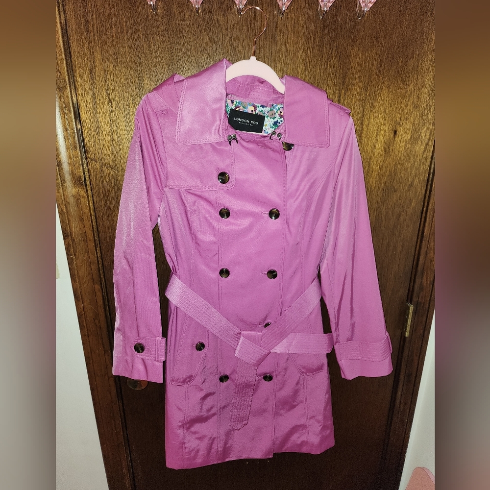 NWOT London Fog Women's Pink Trench Coat Size Coat